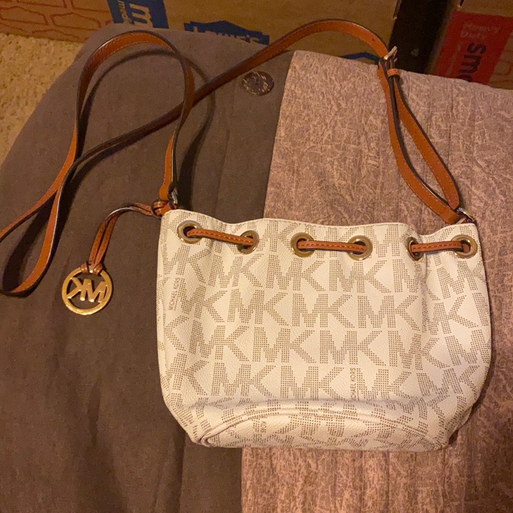 Michael Kors purse
